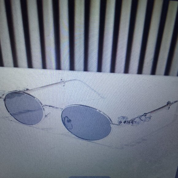 Bundle gift&luxury exquisite silver/white gold sunglass w decorative handles NWT main image 6